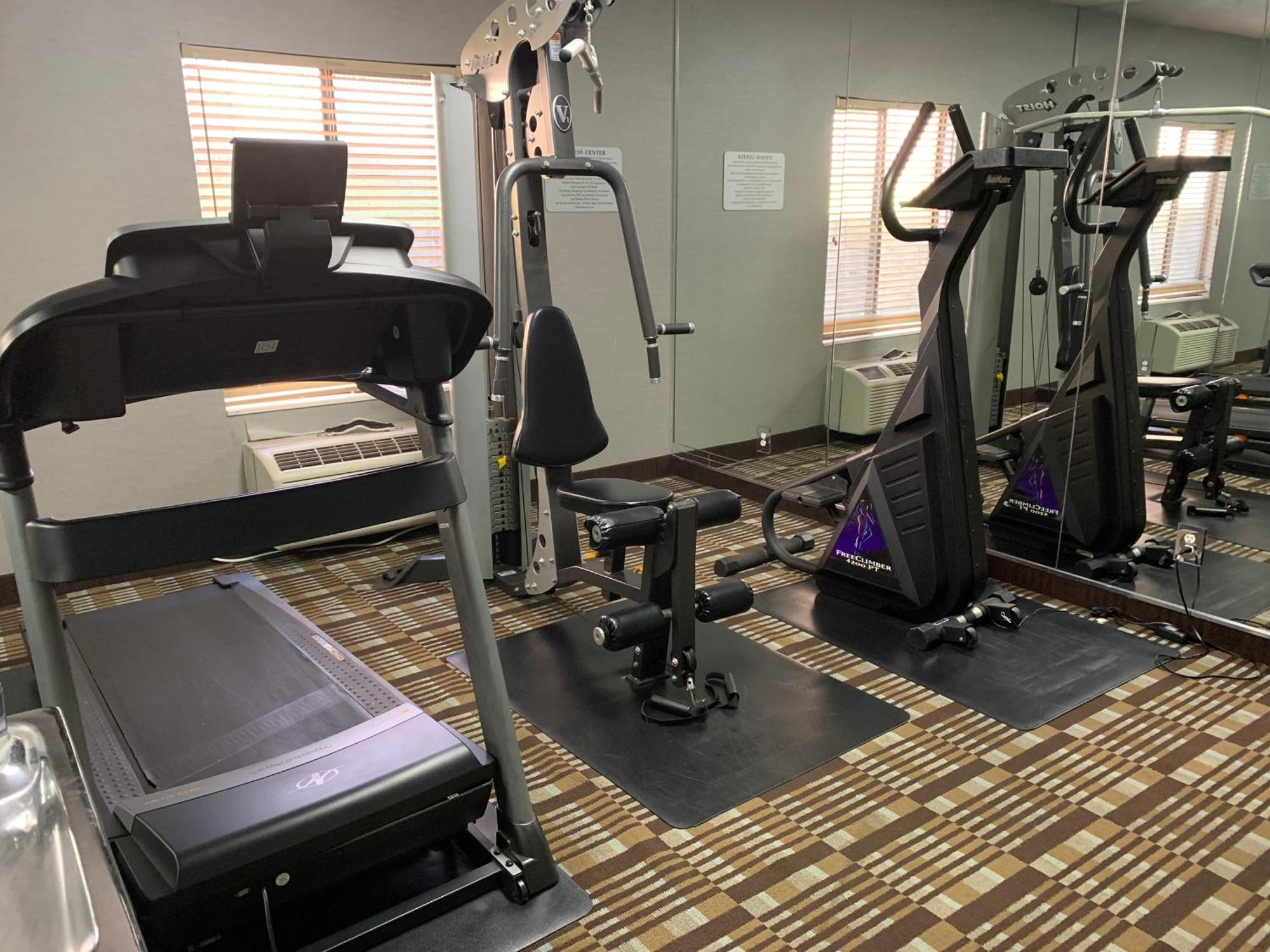 Quality Inn & Suites Quantico Stafford Kültér fotó