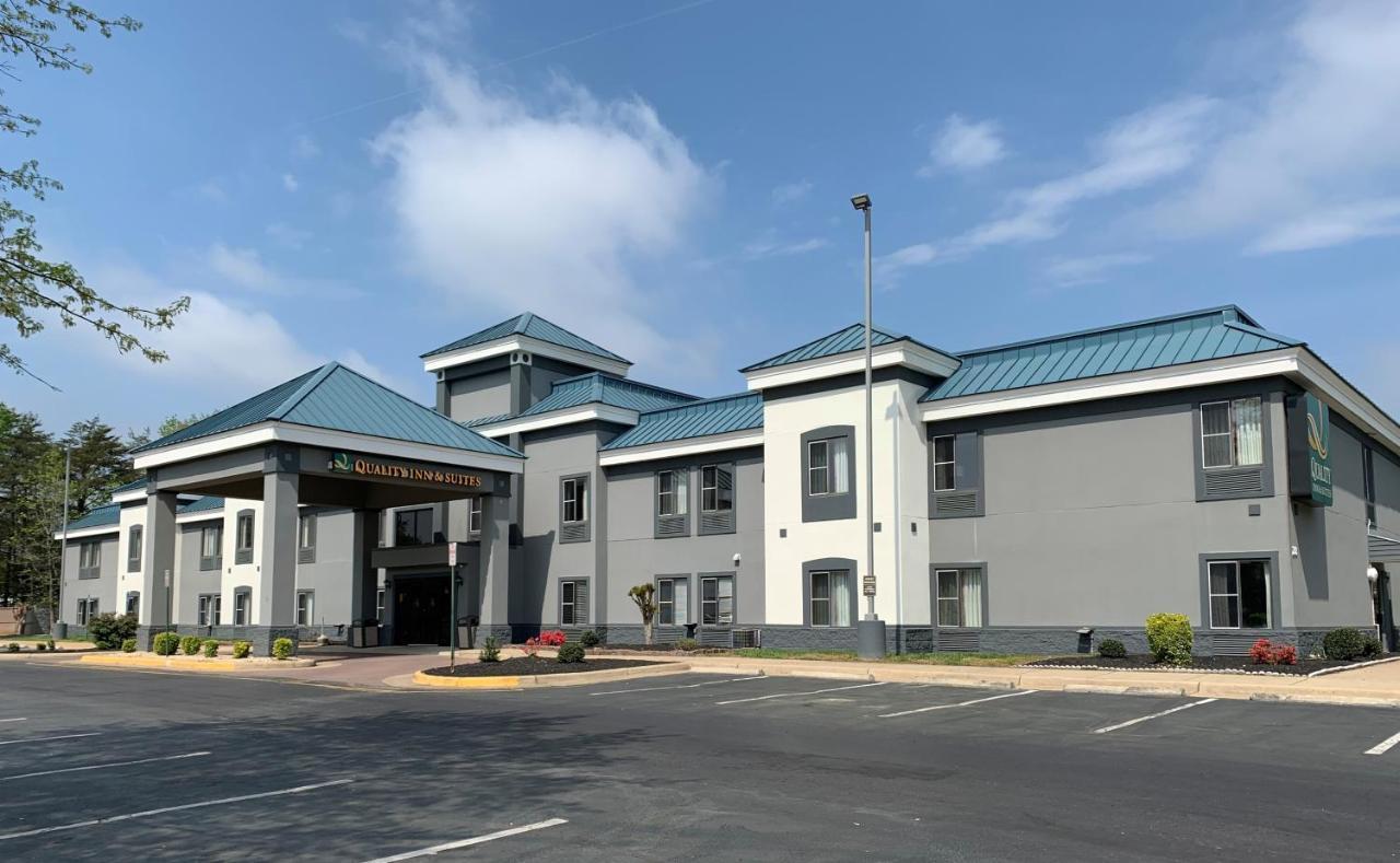Quality Inn & Suites Quantico Stafford Kültér fotó