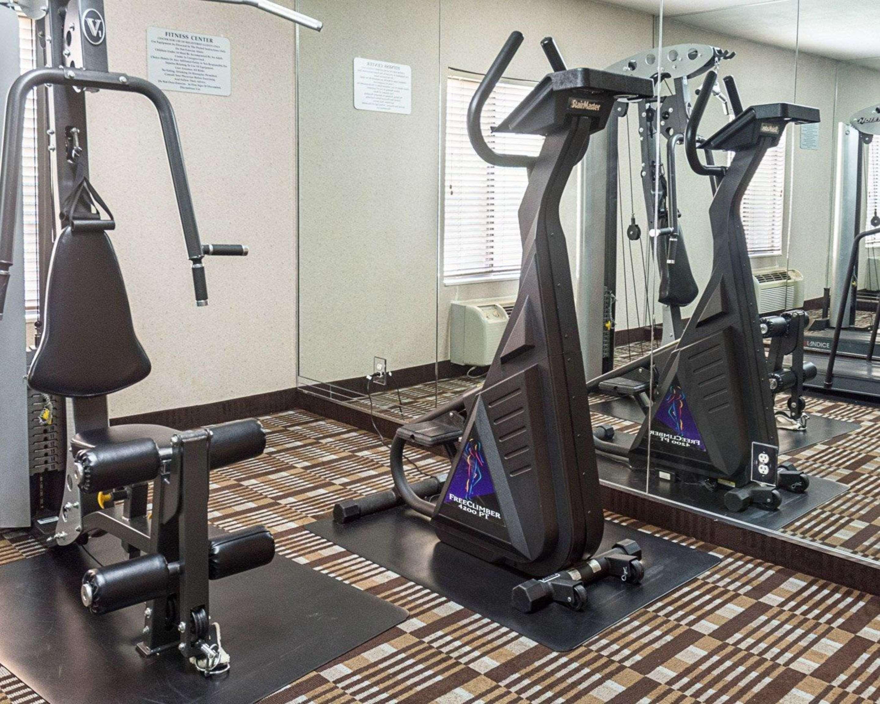Quality Inn & Suites Quantico Stafford Kültér fotó