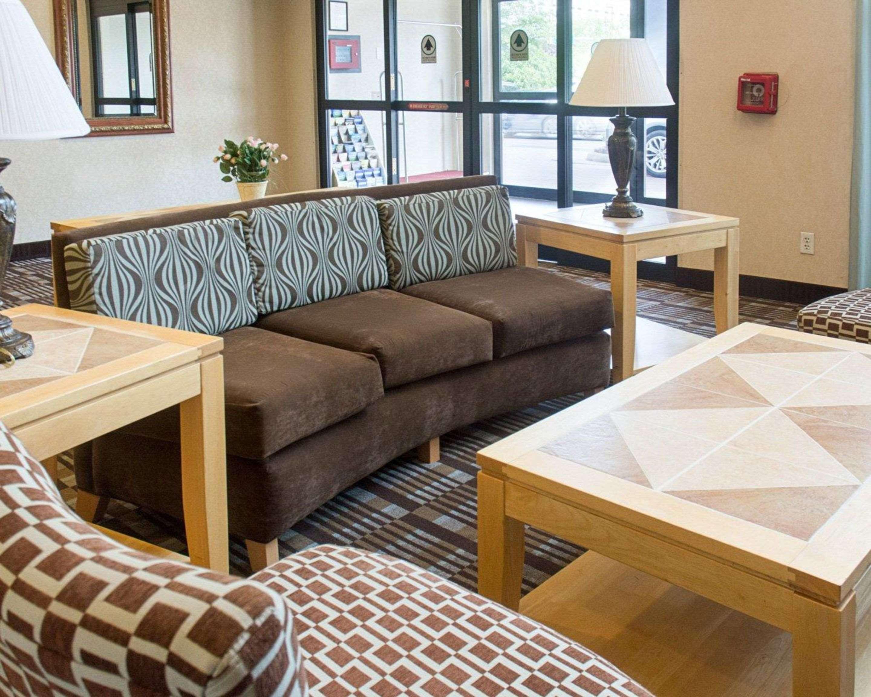Quality Inn & Suites Quantico Stafford Kültér fotó