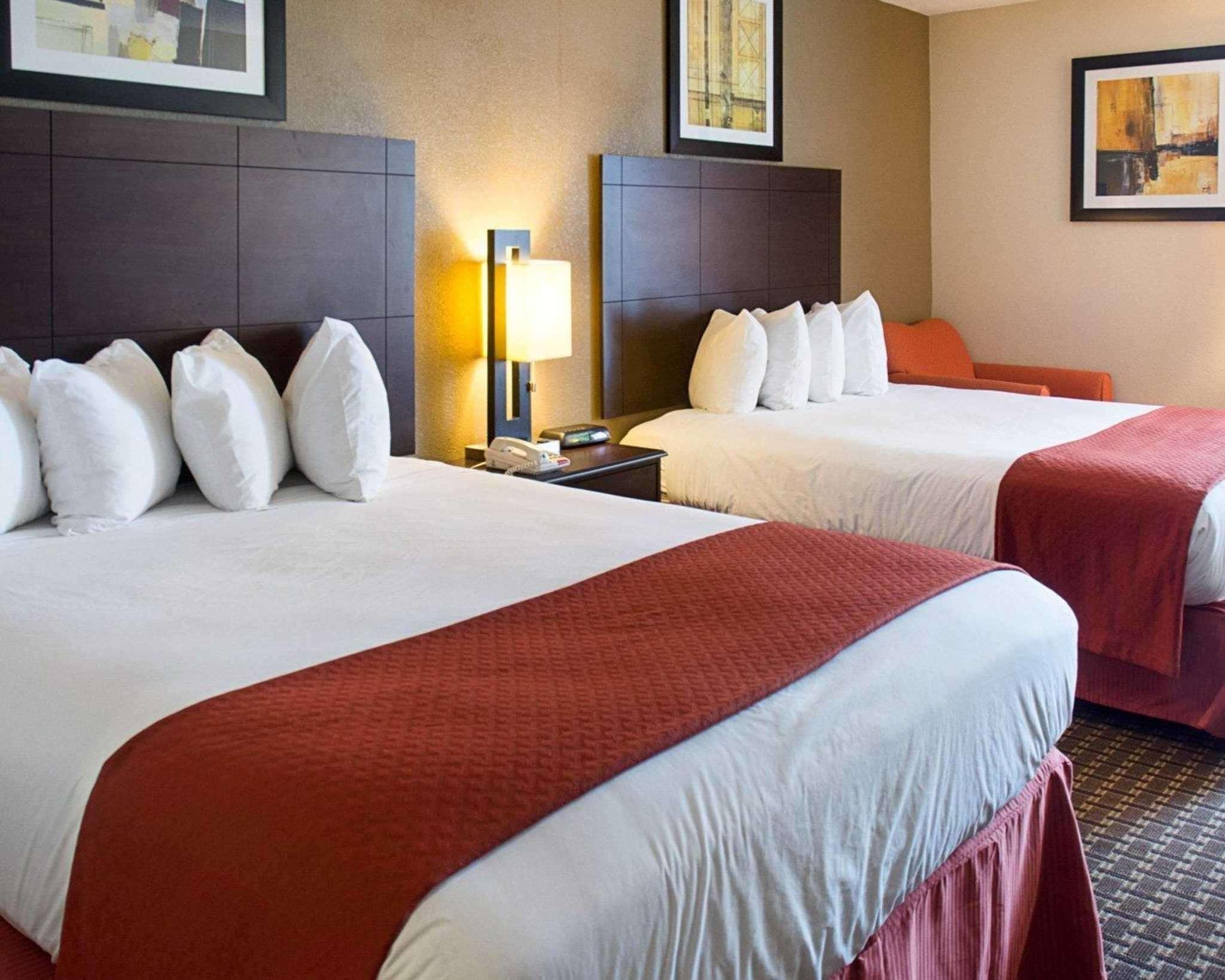 Quality Inn & Suites Quantico Stafford Kültér fotó