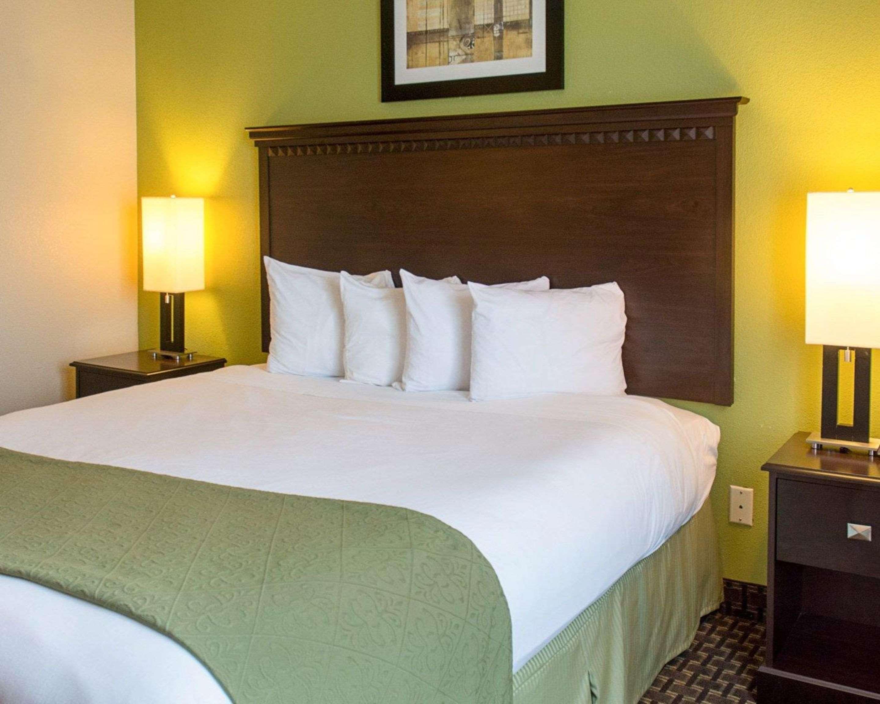 Quality Inn & Suites Quantico Stafford Kültér fotó