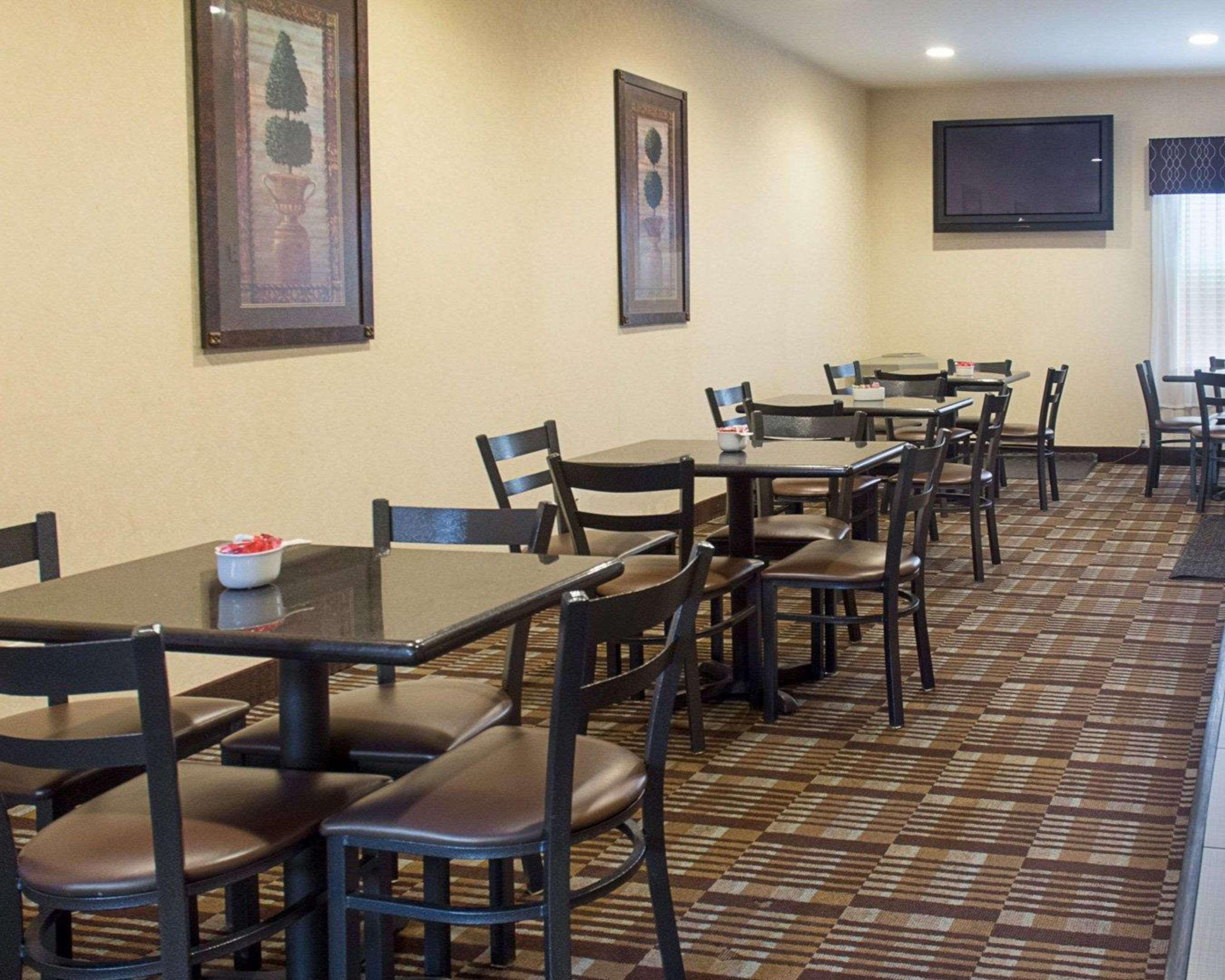 Quality Inn & Suites Quantico Stafford Kültér fotó