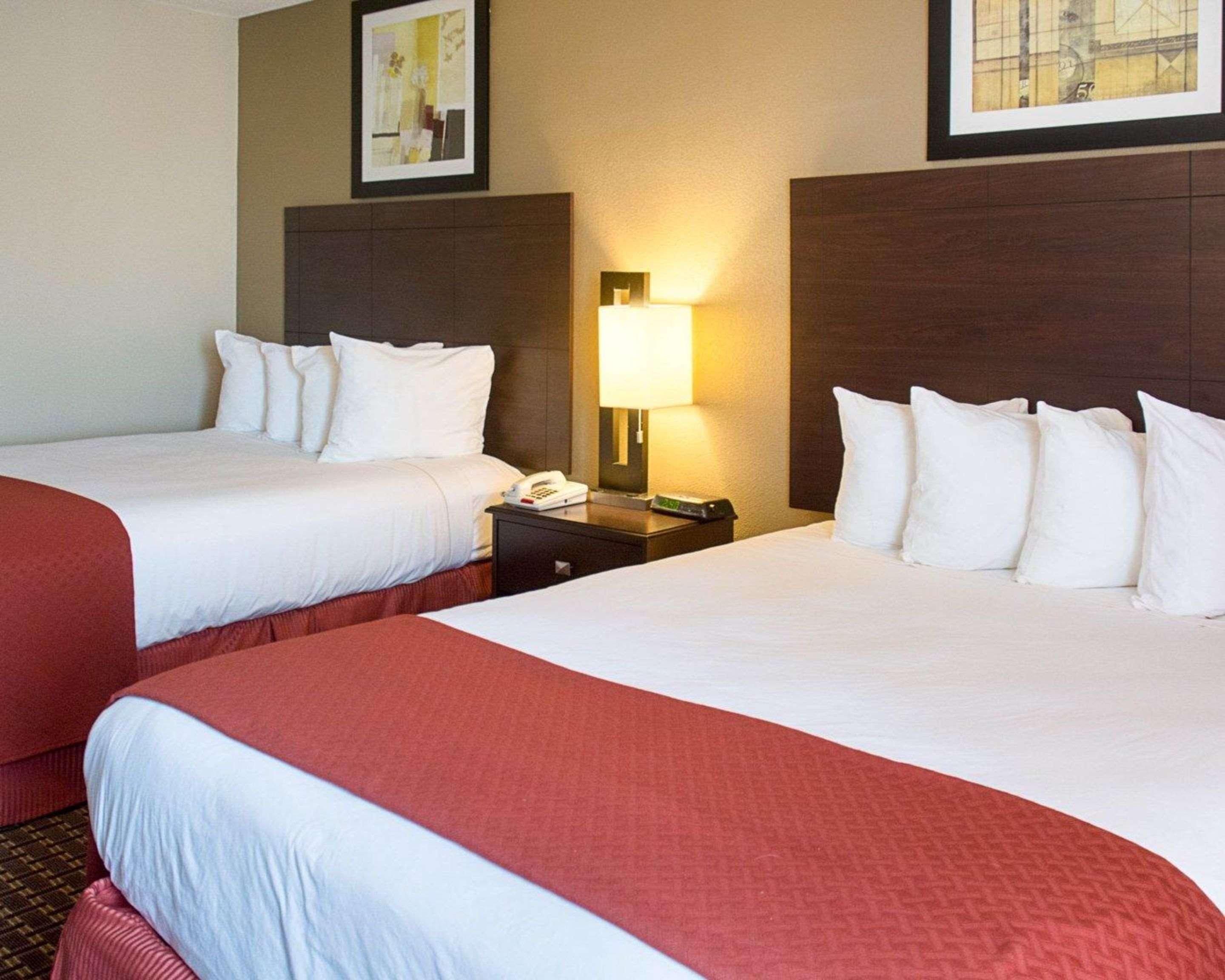 Quality Inn & Suites Quantico Stafford Kültér fotó