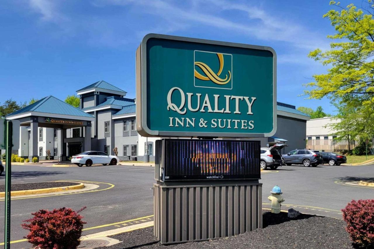 Quality Inn & Suites Quantico Stafford Kültér fotó