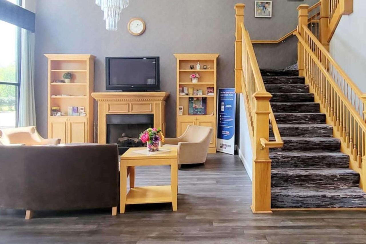Quality Inn & Suites Quantico Stafford Kültér fotó