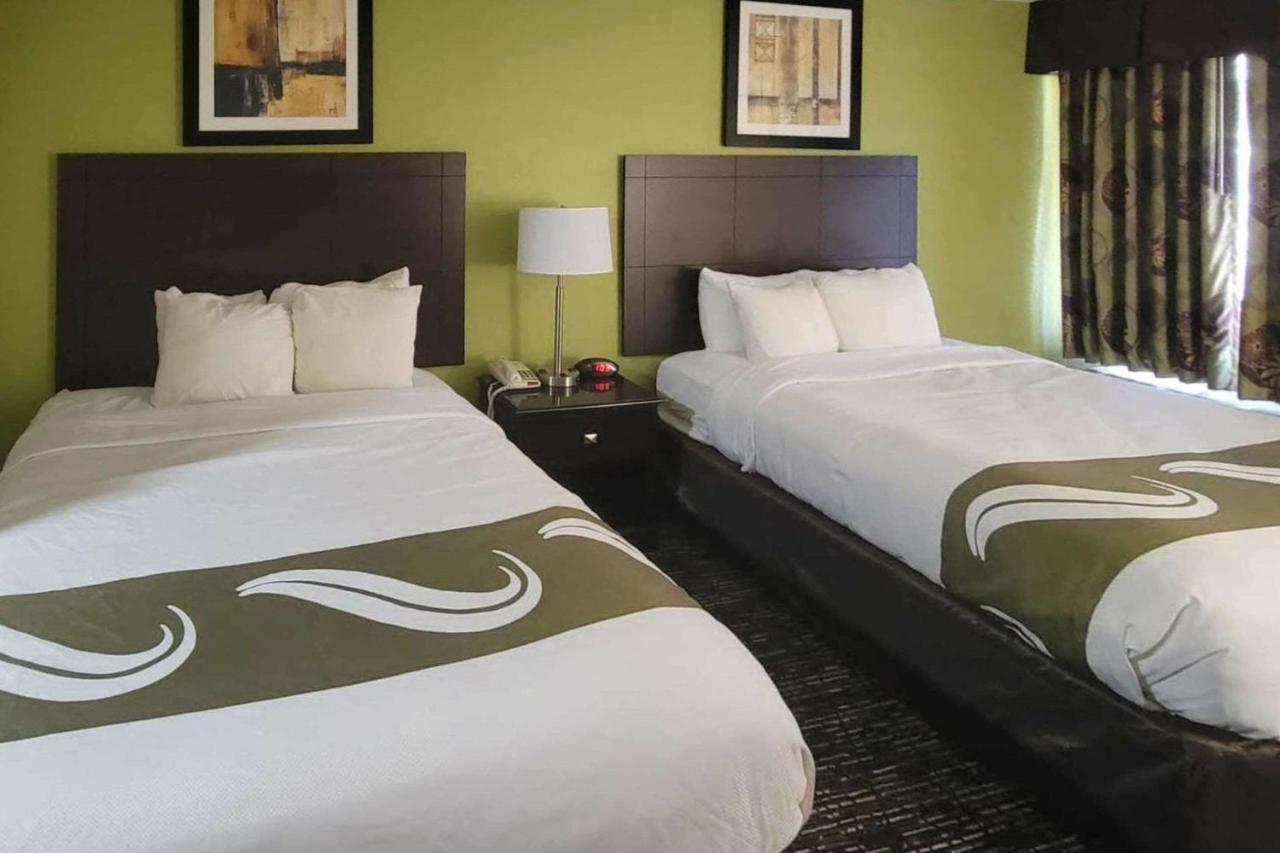 Quality Inn & Suites Quantico Stafford Kültér fotó